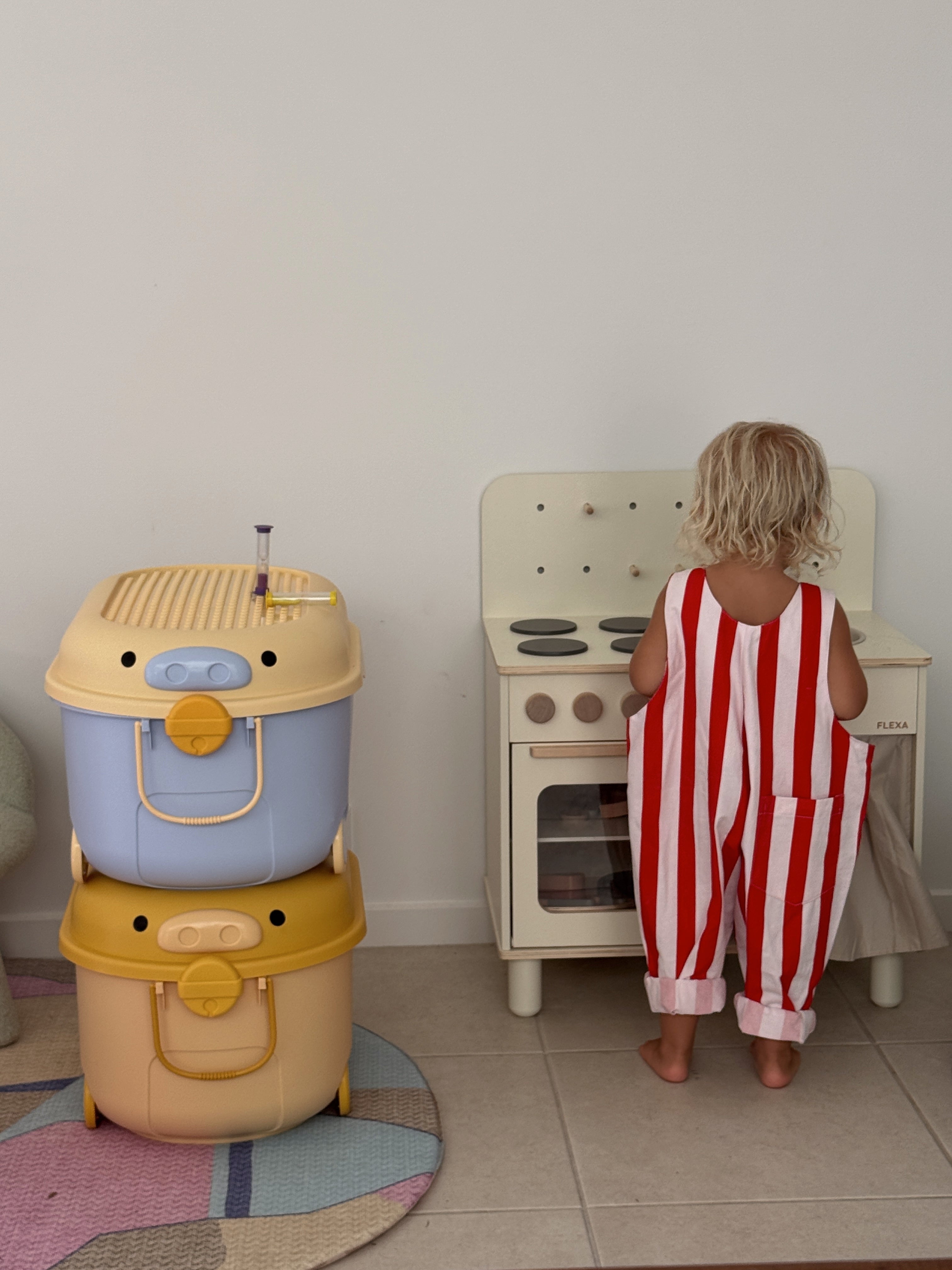 Ride a Long Storage - Popcorn Yellow Pig - Large