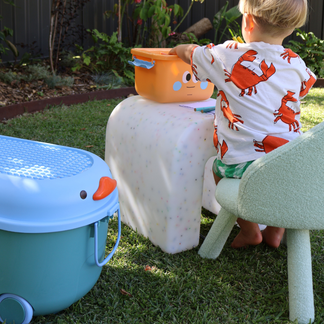 Over the Moon Table - Confetti White