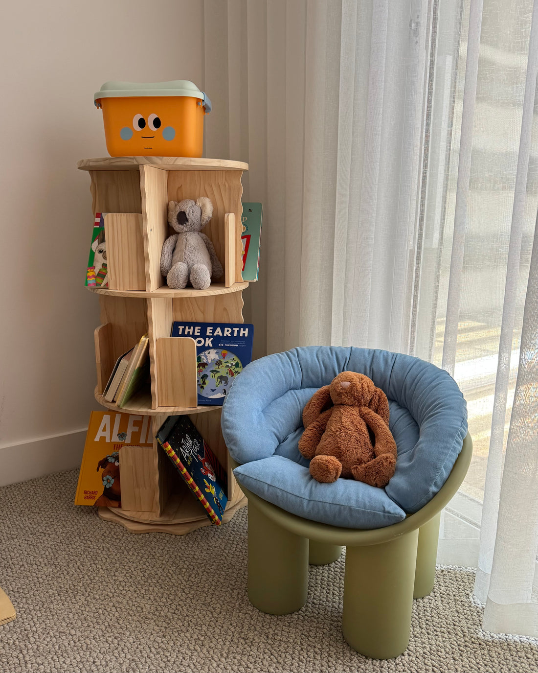 Upright - Replica Roly Chairs - Matcha